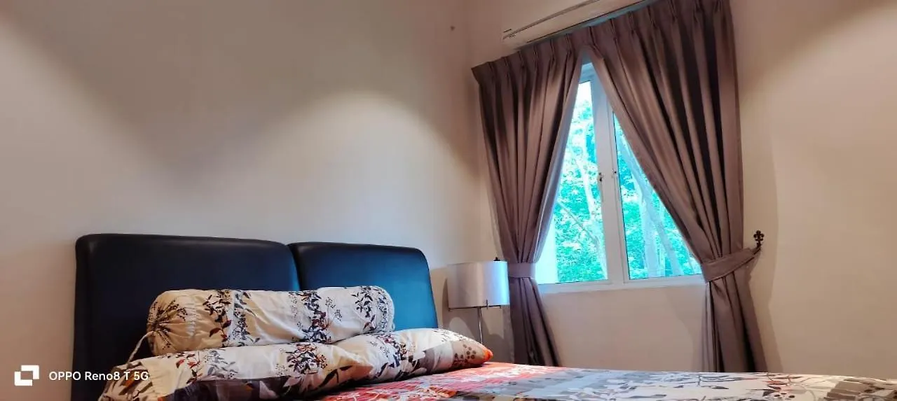 Bangsar South @ Taman Pantai Prima Cosy Room In A Double Storey Spacious Comfortable Homestay Kuala Lumpur Malaysia